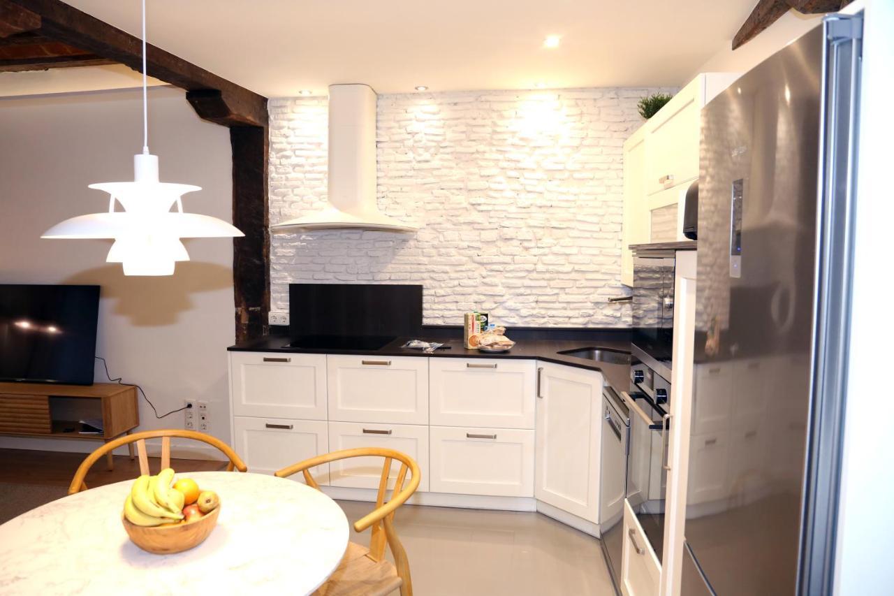 Apartamento Premium En Pleno Casco Viejo De Bilbao Exterior photo
